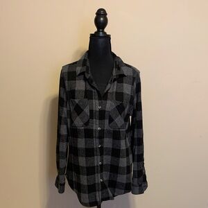 Beachlunchlounge Charcoal and Black Plaid Shirt